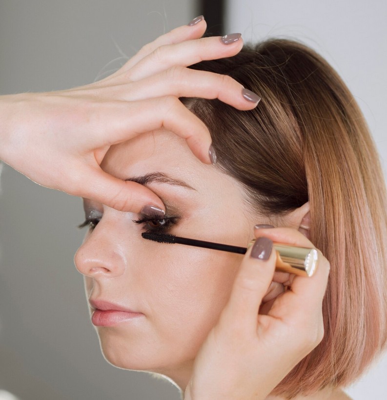 Gesunde natürliche Wimpern